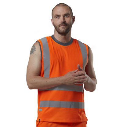 Portwest E043 Hi Visibility Multi Pocket Work Shorts - Image 2